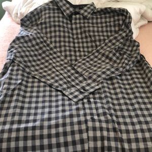 Twenty eight degrees 3xl bottom up shirt 👔